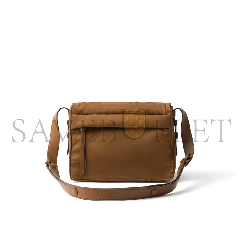 PRADA TRAVELLER SMALL PADDED RE-NYLON SHOULDER BAG 1BD313 (23*16*11cm)
